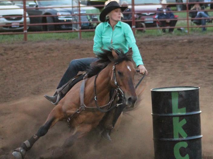 Barrel Race Hart Ranch 2014